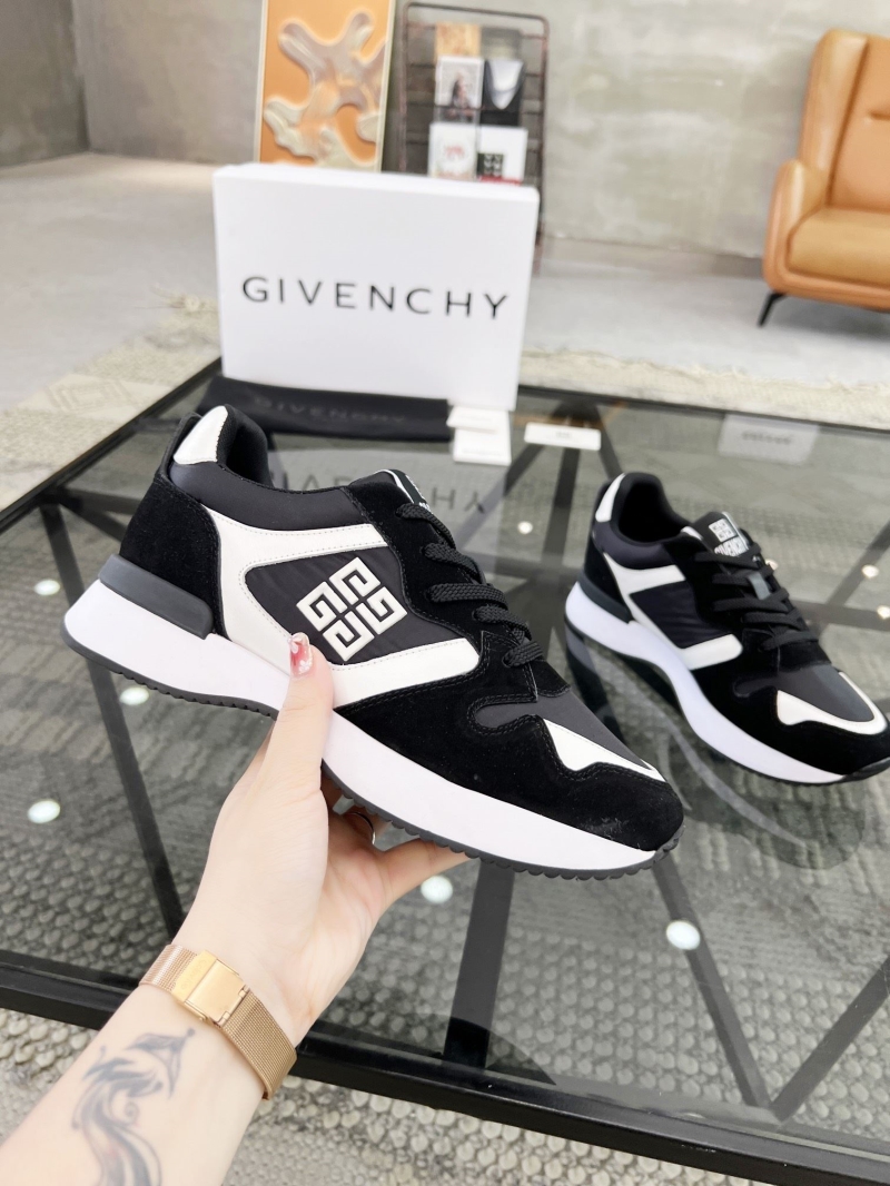 Givenchy Sneakers